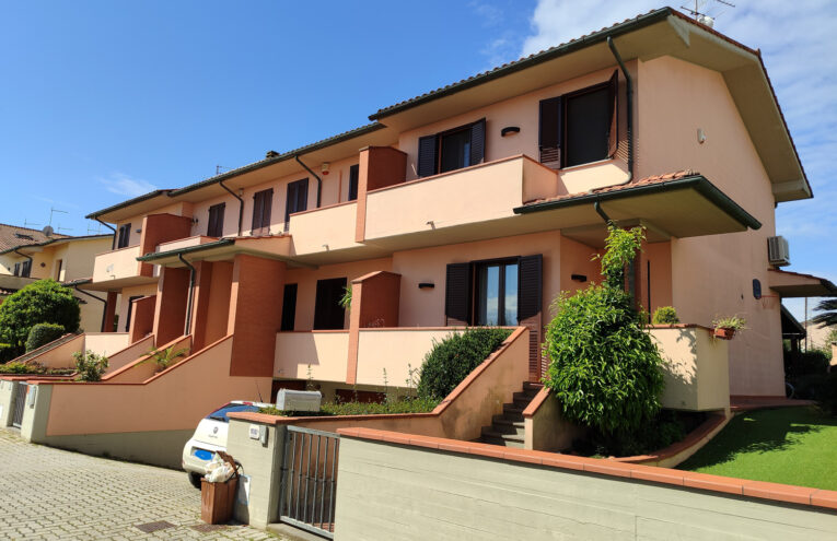 Costruzioni-Palmieri-impresa-edile-appartamenti-villette-bifamiliari-Santa-maria-a-monte-(4)