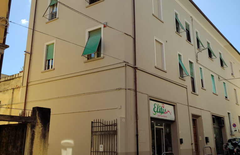 Costruzioni-Palmieri-impresa-edile-rifacimento-facciate-Pontedera